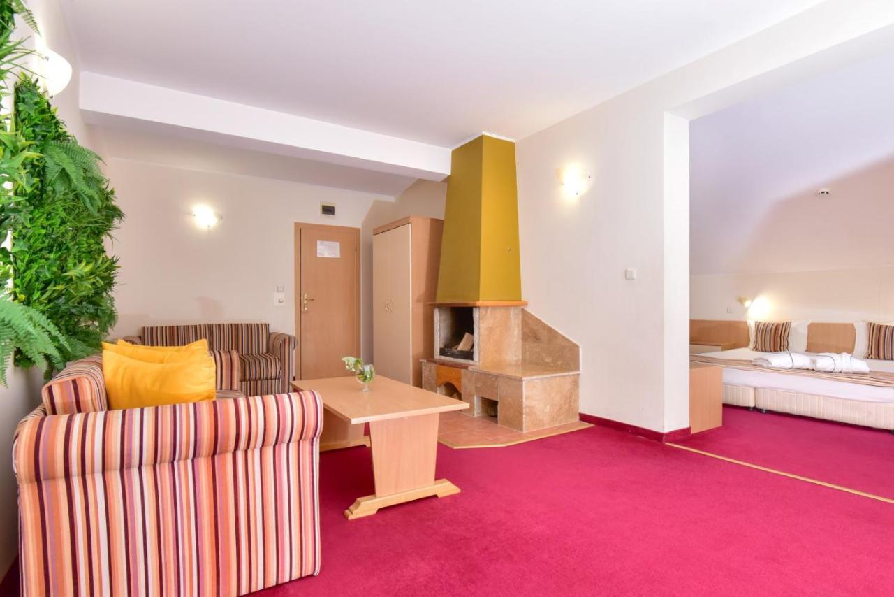Diva Hotel & Thermal Pool Chiflik Exterior photo
