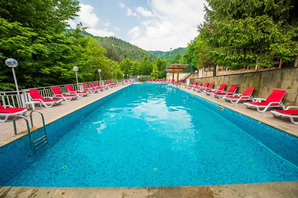 Diva Hotel & Thermal Pool Chiflik Exterior photo